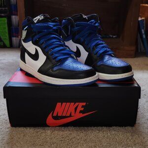 Jordan 1 Retro High Royal Toe
